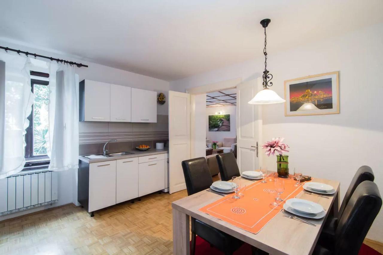 קופר Charming Apartment מראה חיצוני תמונה